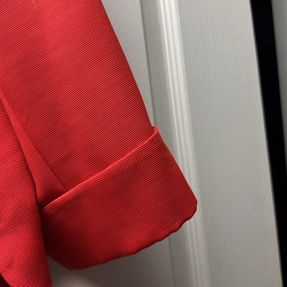 Like new blazer - Picture 3 of 3